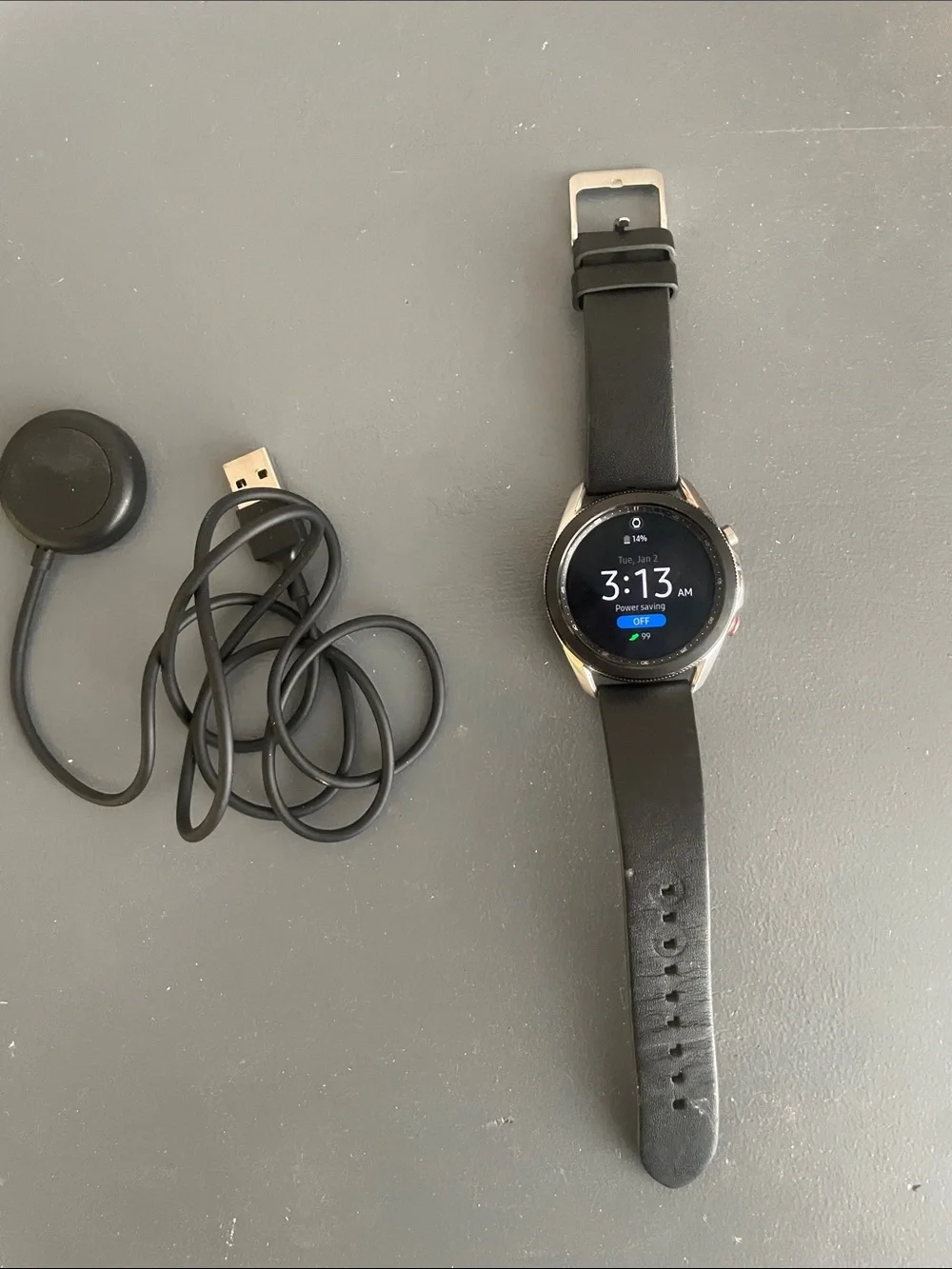 Samsung Black Leather Strap Smartwatch with USB Charger